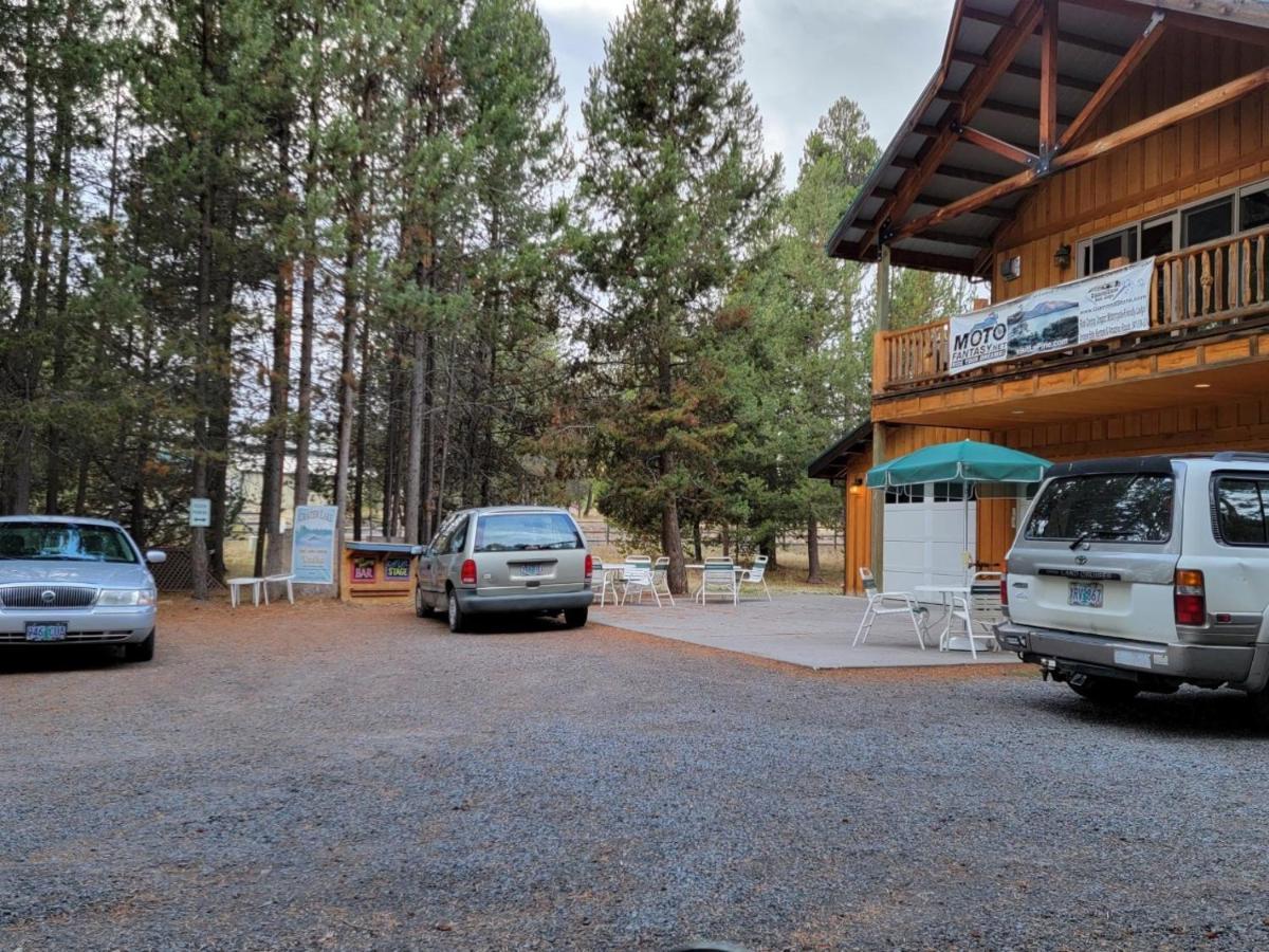 DiamondStone Guest Lodges La Pine Extérieur photo