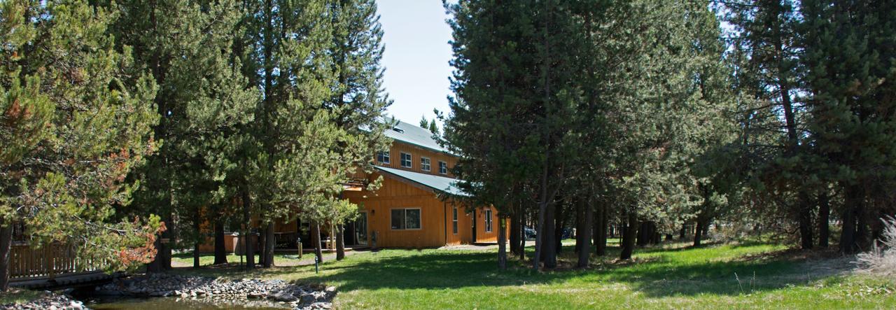 DiamondStone Guest Lodges La Pine Extérieur photo