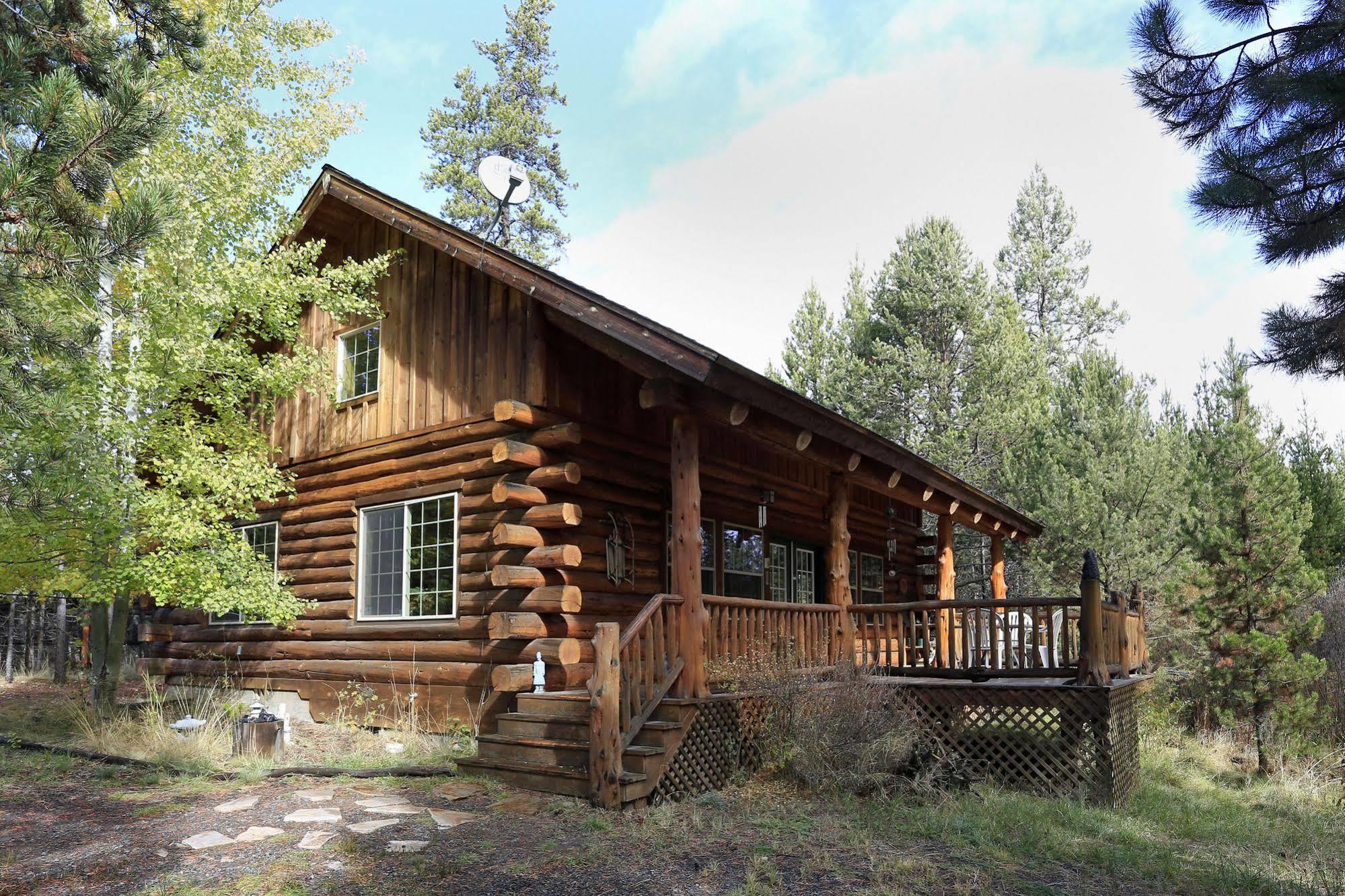 DiamondStone Guest Lodges La Pine Extérieur photo