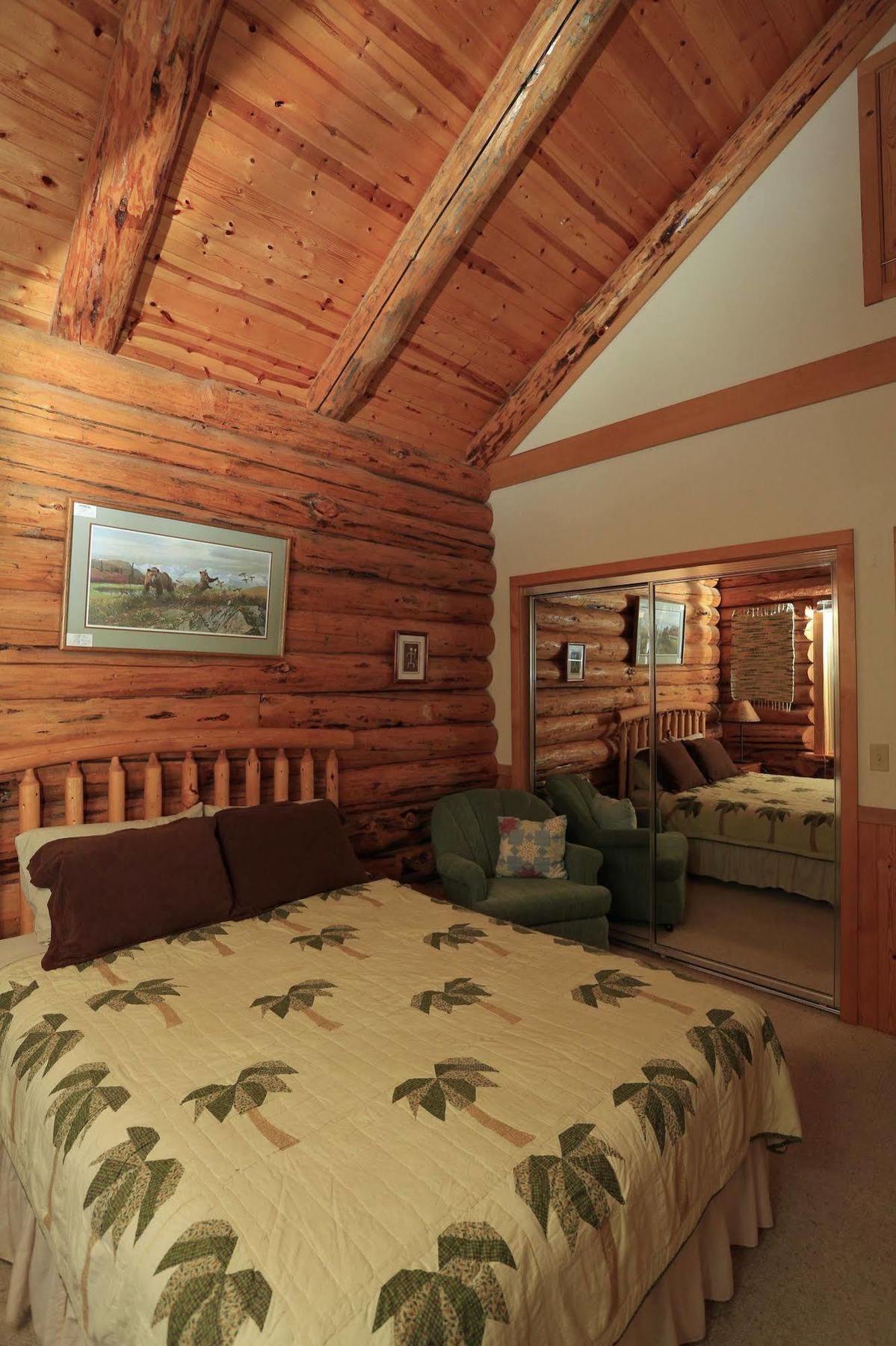 DiamondStone Guest Lodges La Pine Extérieur photo